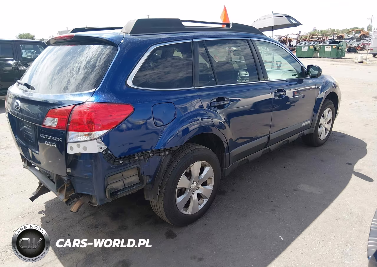 2011 Subaru Outback 3.6R Premium VIN:4S4BRDGC1B2391300 - 4