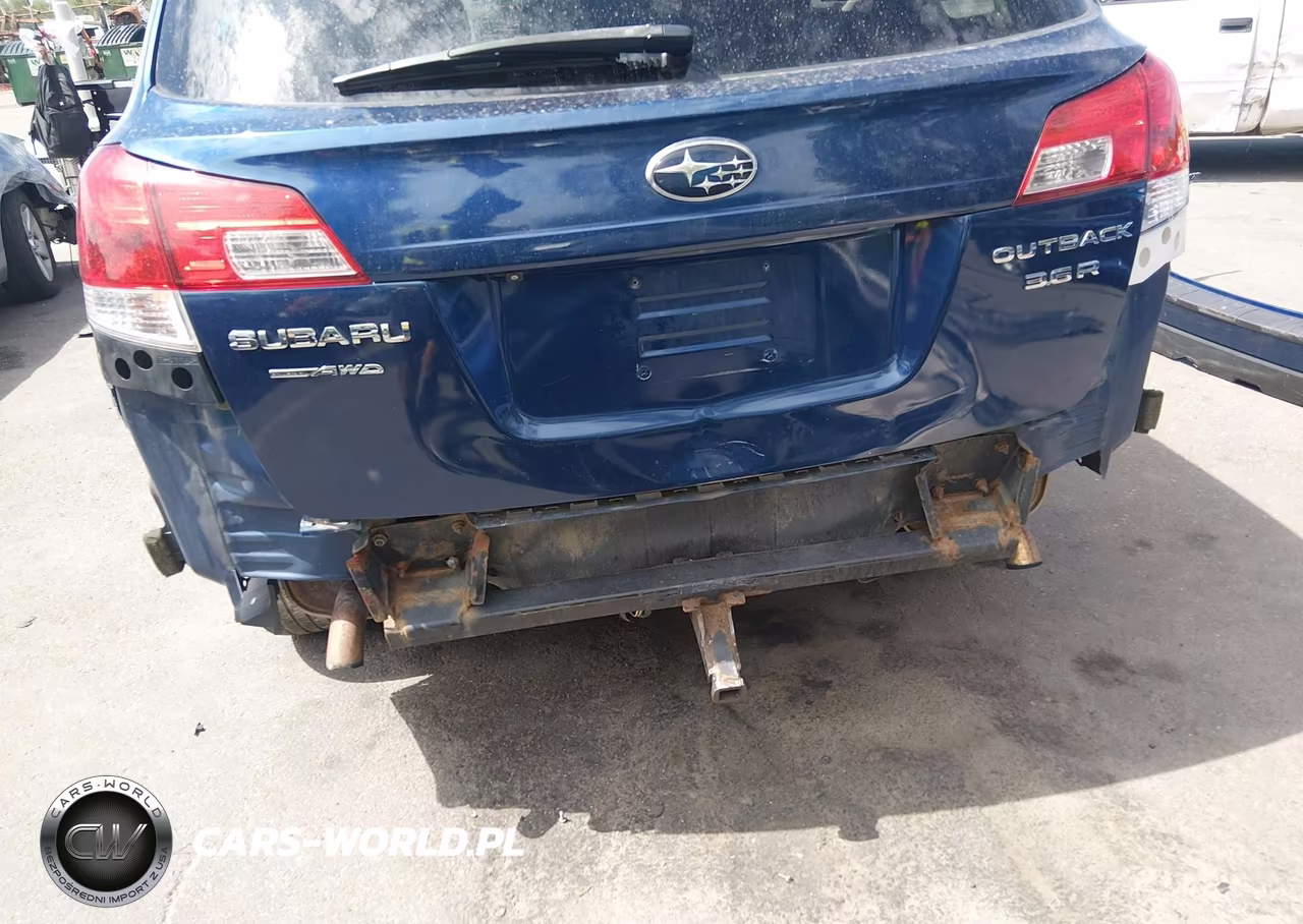 2011 Subaru Outback 3.6R Premium VIN:4S4BRDGC1B2391300 - 6
