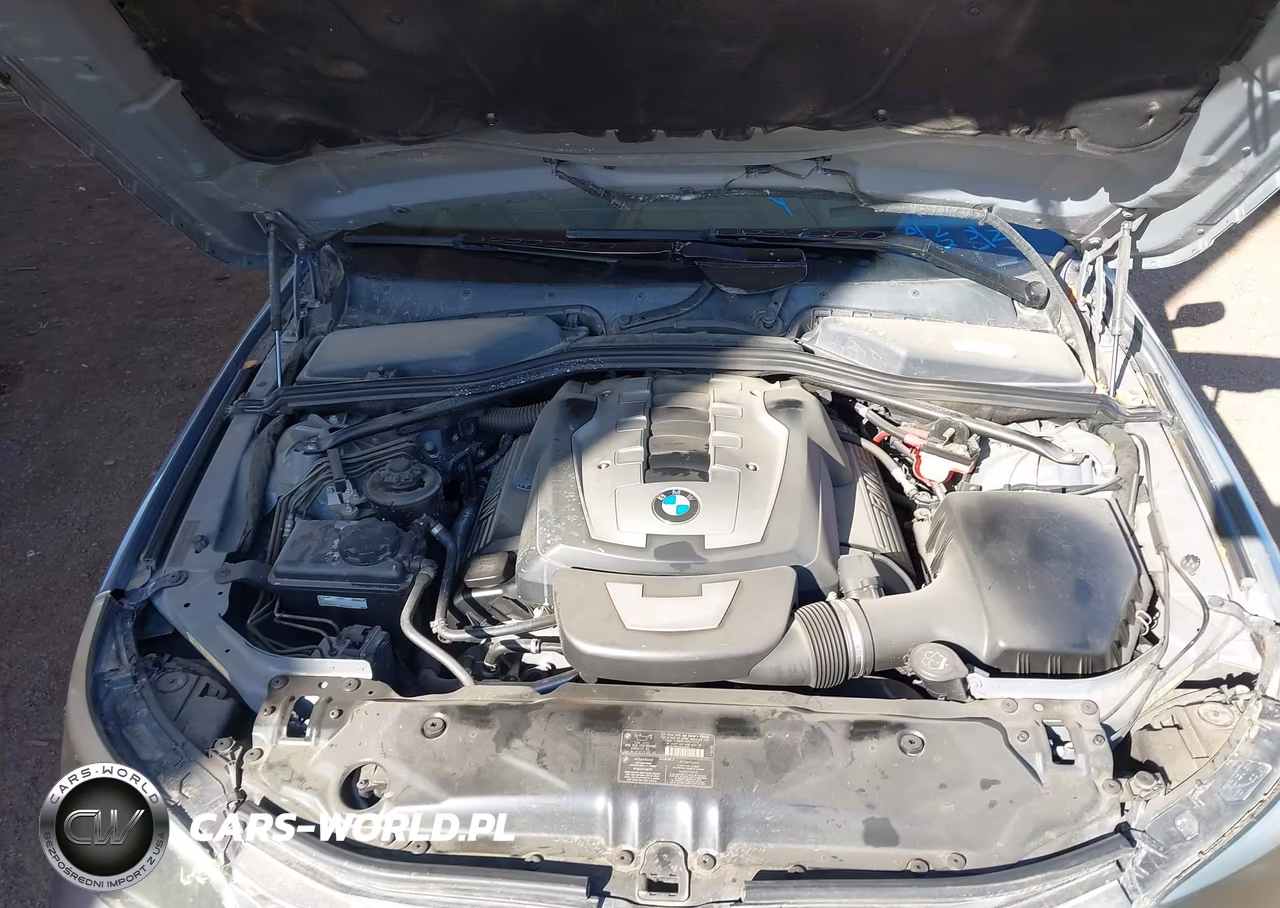 2007 BMW 550I VIN:WBANB535X7CP05415 - 10