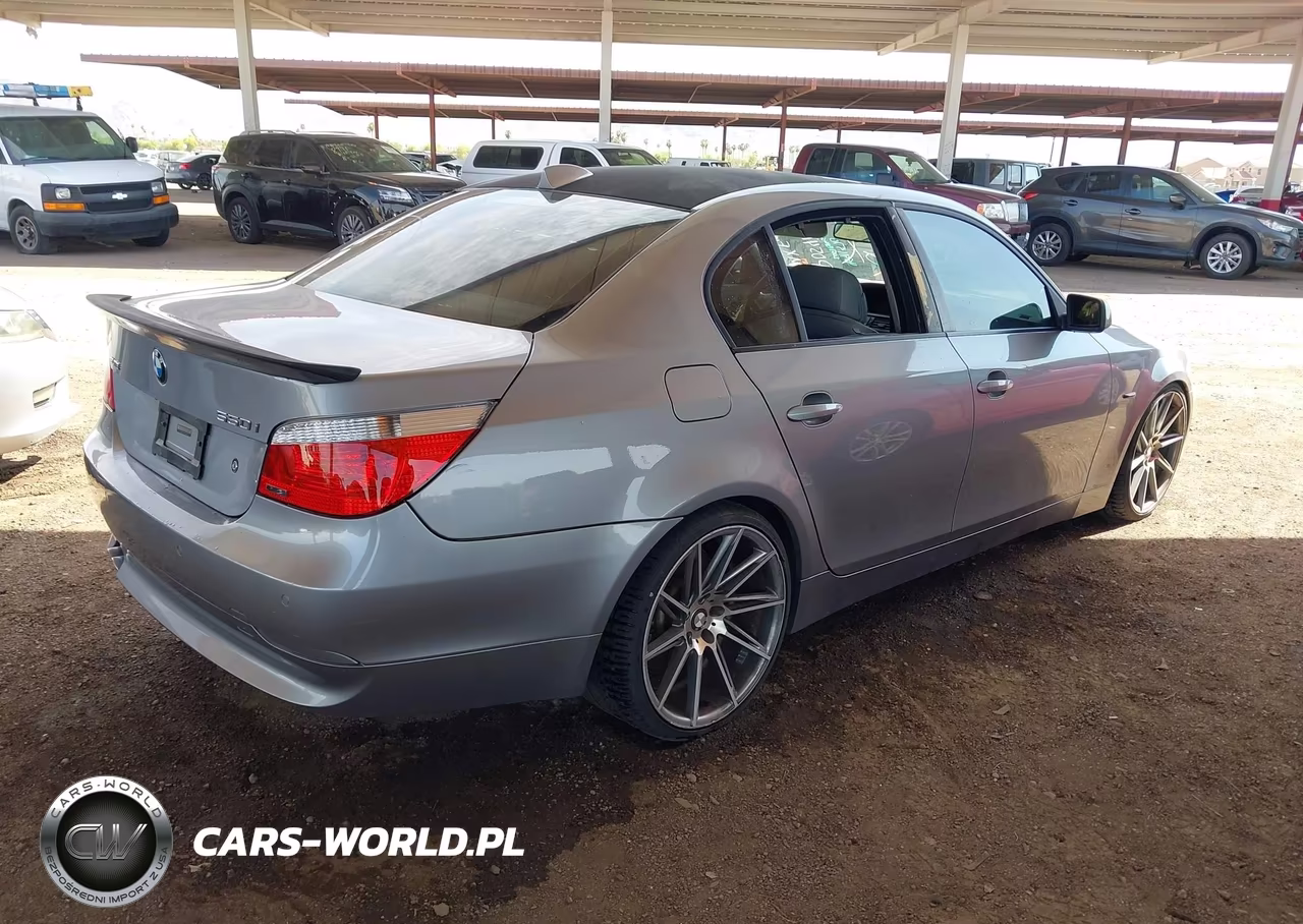2007 BMW 550I VIN:WBANB535X7CP05415 - 4