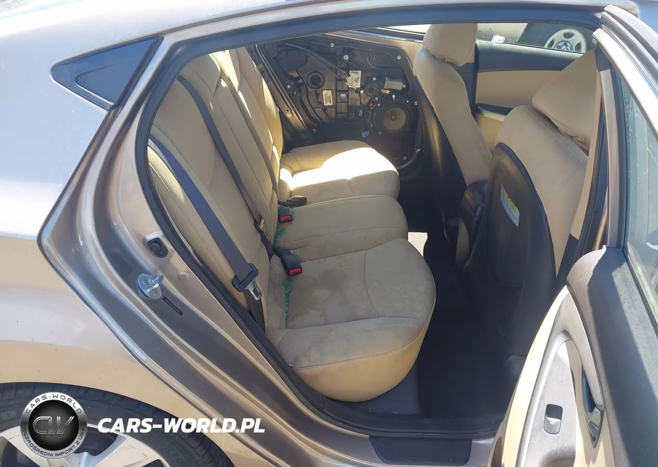 2013 Hyundai Elantra Gls VIN:5NPDH4AEXDH254481 - 8