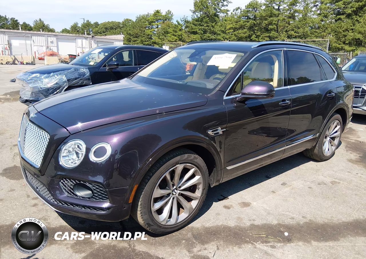 2017 Bentley Bentayga W12-W12 First Edition VIN:SJAAC2ZV9HC015209 - 2