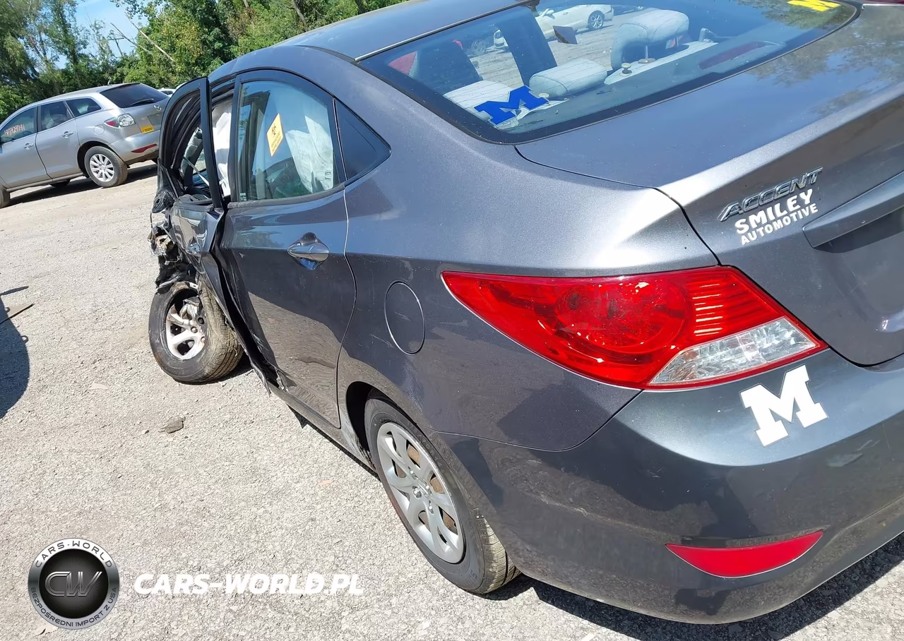 2014 Hyundai Accent Gls VIN:KMHCT4AE1EU686809 - 13
