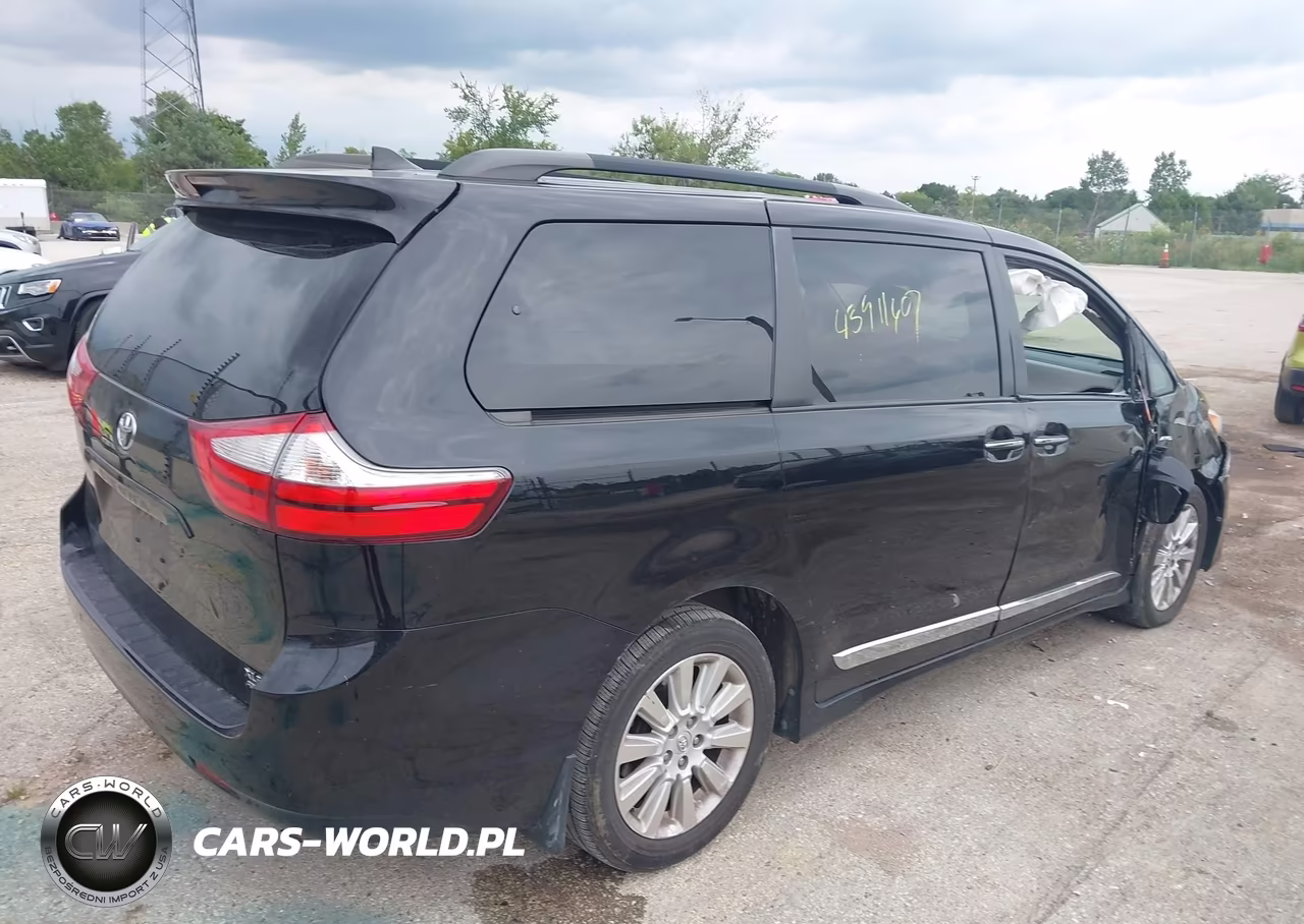 2019 Toyota Sienna Xle Premium 7 Passenger VIN:5TDDZ3DCXKS227127 - 4