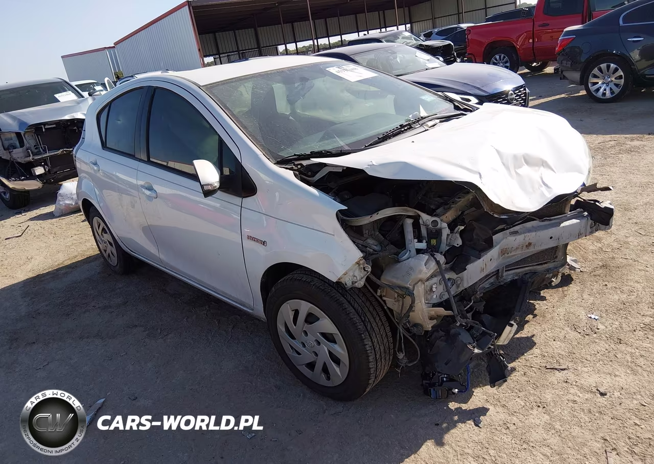 2016 Toyota Prius C One VIN:JTDKDTB31G1128175 - 1
