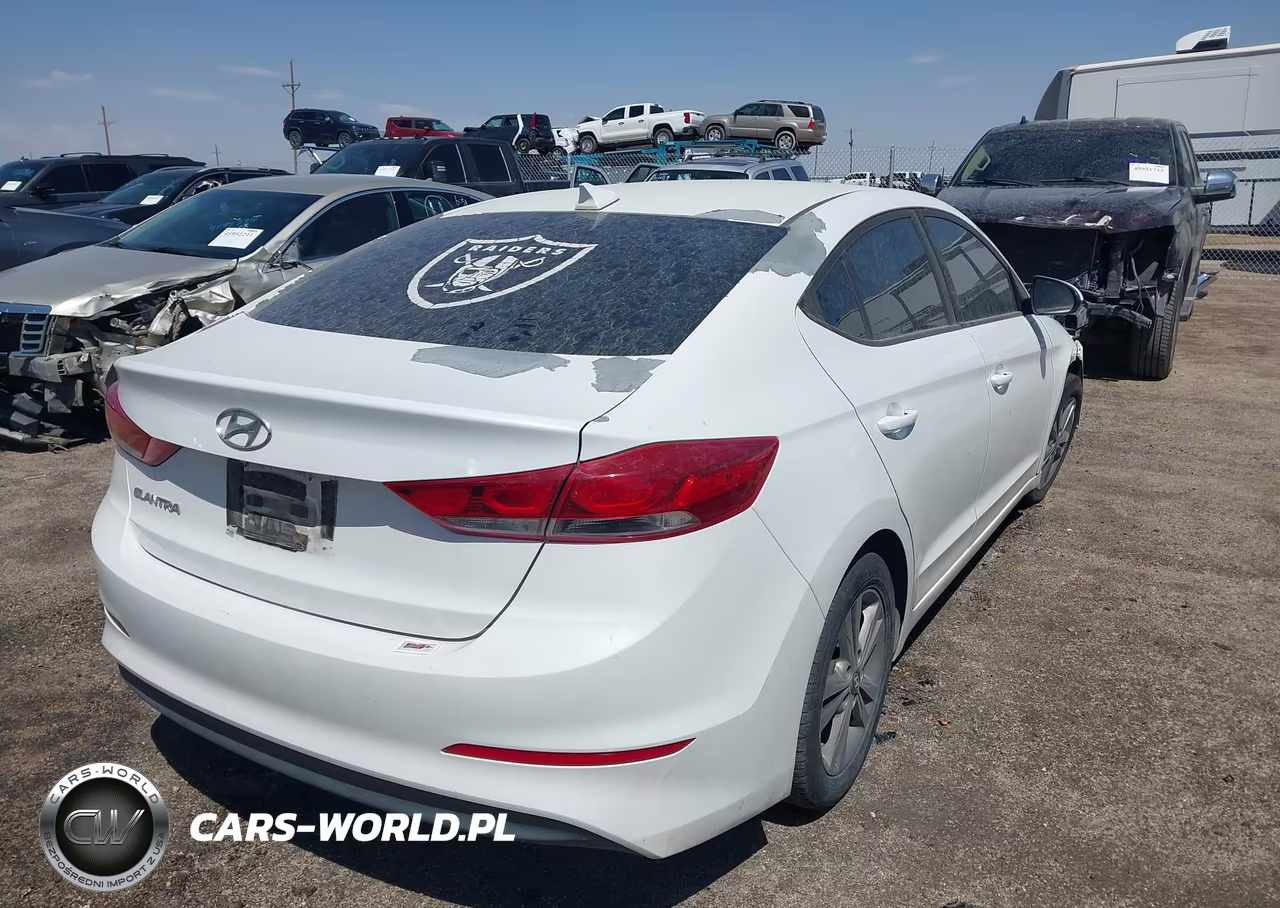 2017 Hyundai Elantra Se VIN:5NPD84LF0HH007238 - 4