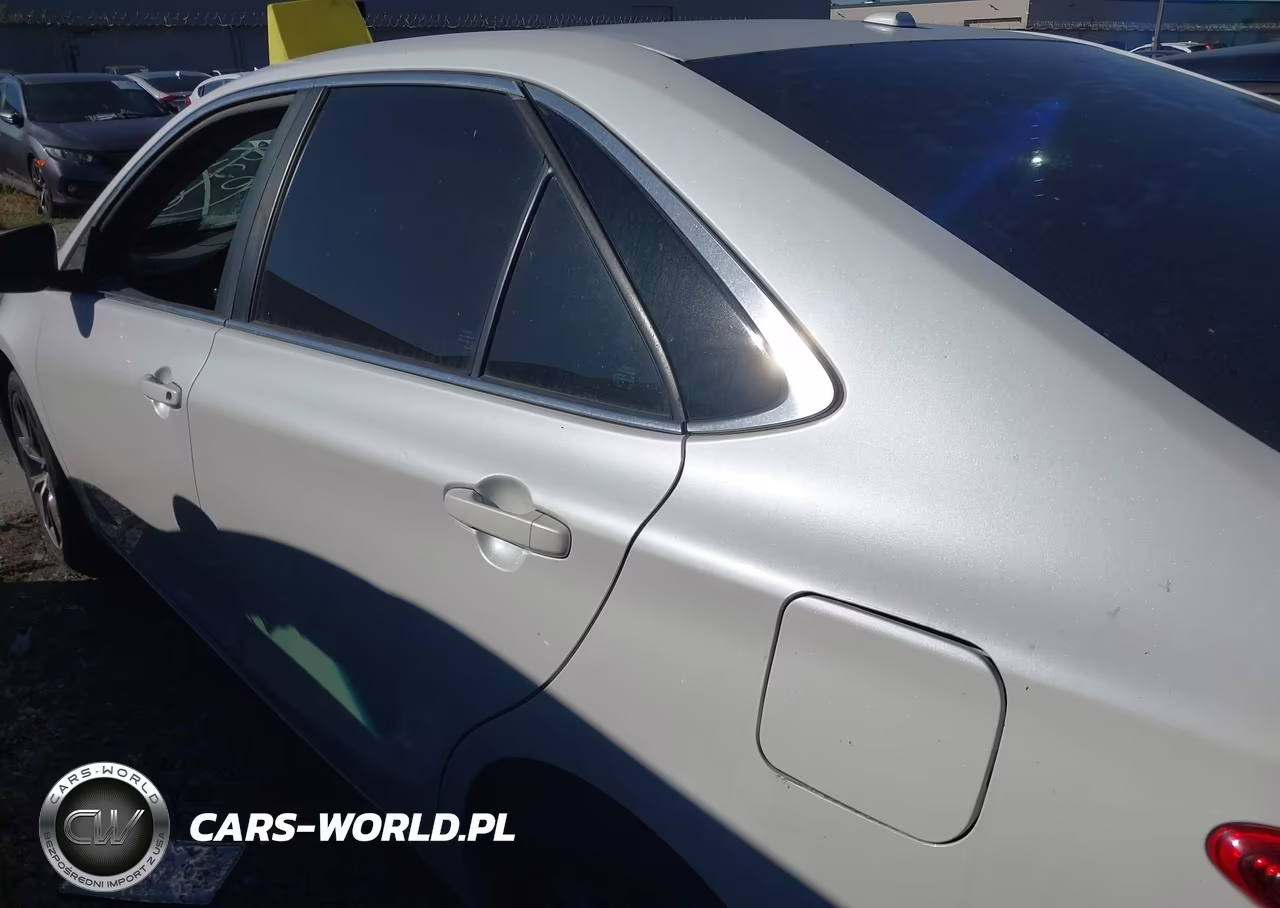 2017 Toyota Camry Xse VIN:4T1BF1FK9HU416585 - 14