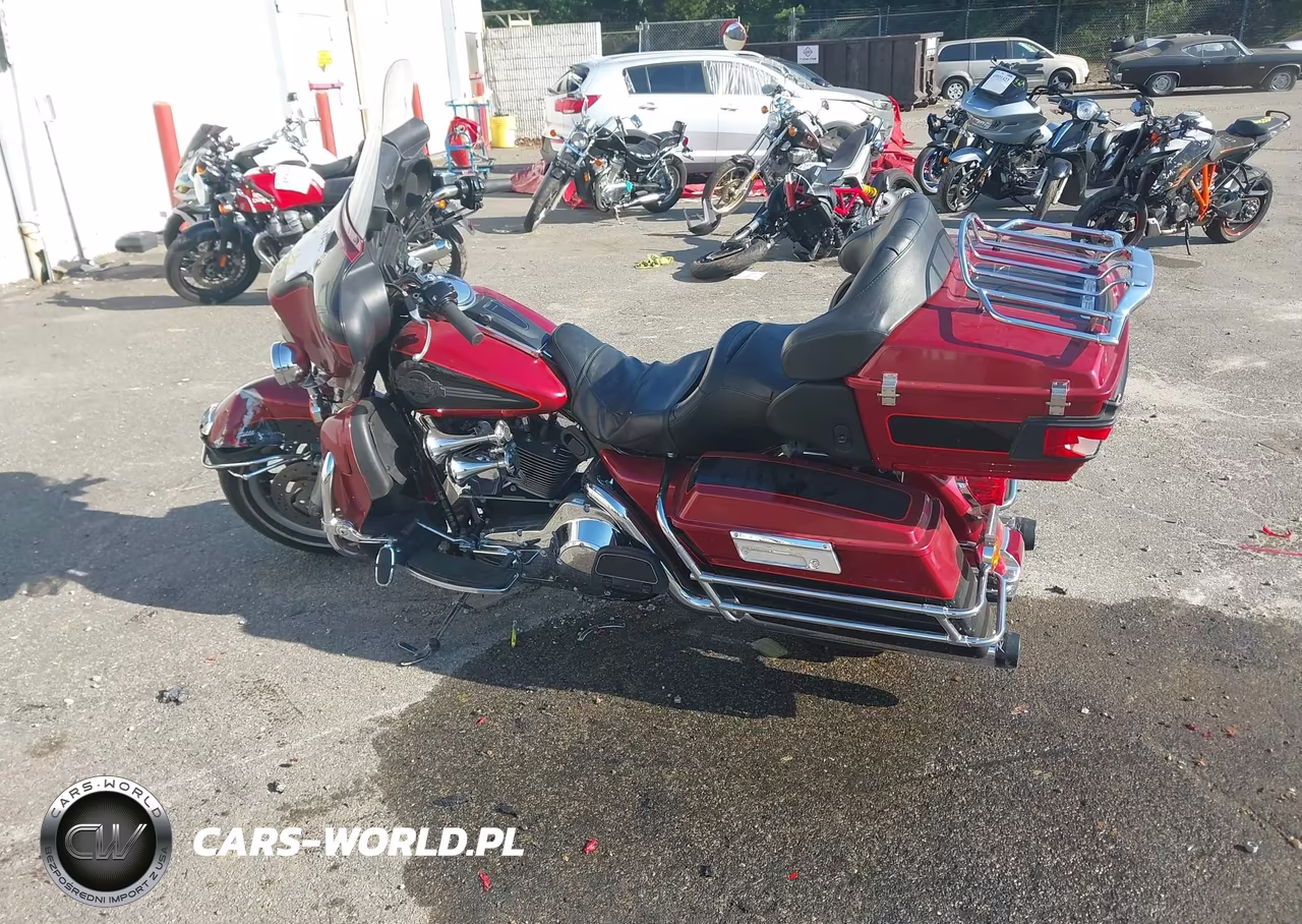 2006 Harley-Davidson Flhtcui VIN:1HD1FCW156Y637804 - 12