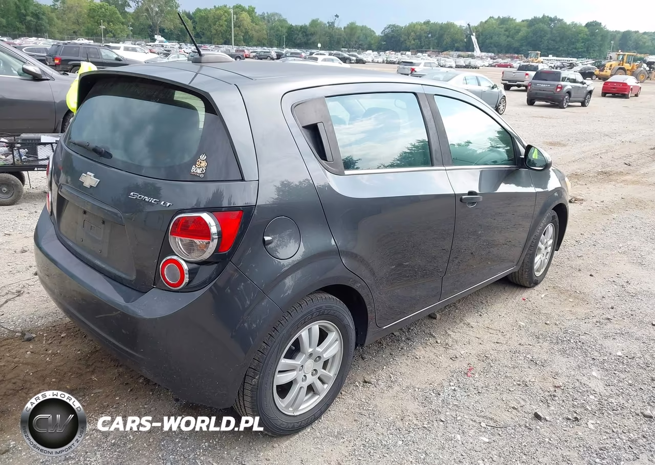 2016 Chevrolet Sonic Lt Auto VIN:1G1JC6SG1G4152325 - 4