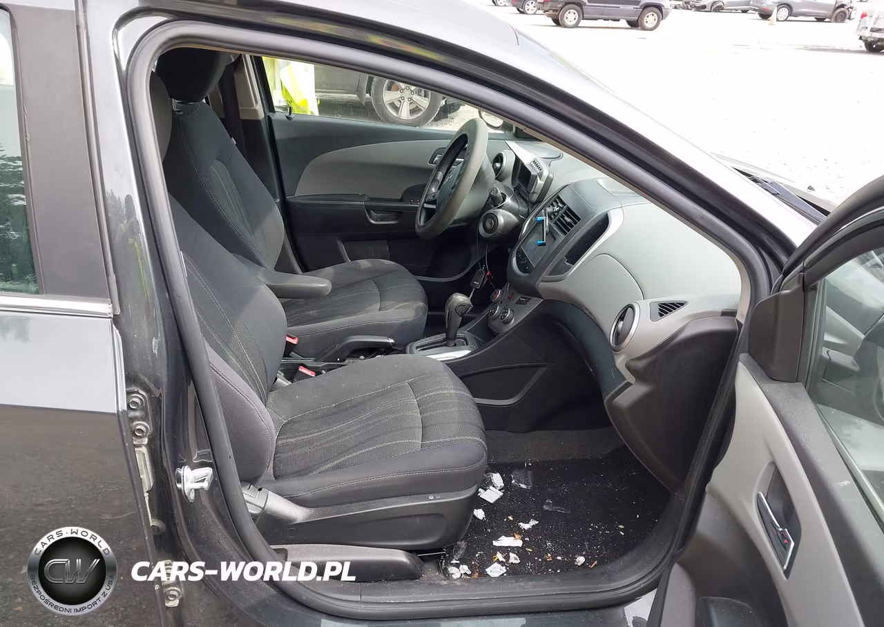 2016 Chevrolet Sonic Lt Auto VIN:1G1JC6SG1G4152325 - 5