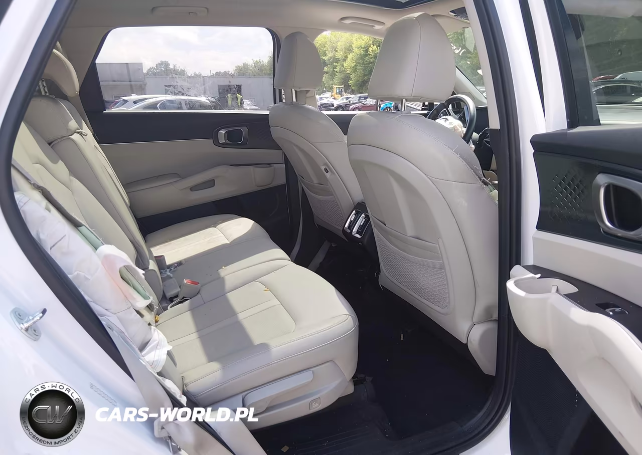 2025 Kia Sorento S VIN:5XYRL4JC3SG397246 - 8