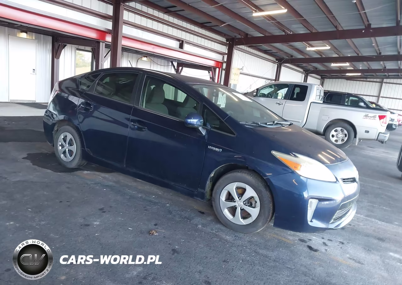 2013 Toyota Prius Two – zdjęcie 1 z 16