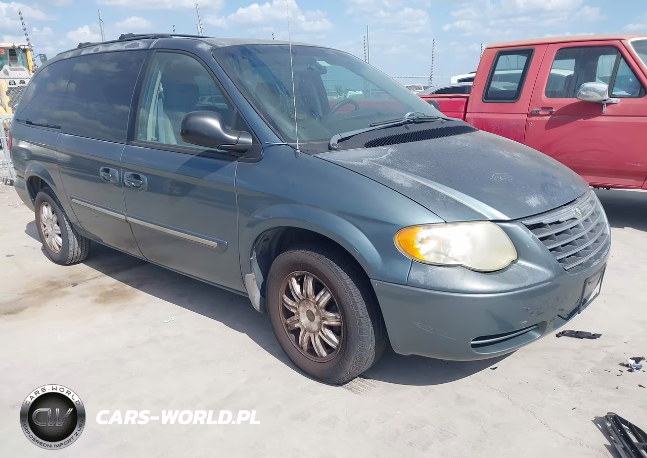 2006 Chrysler Town & Country Touring