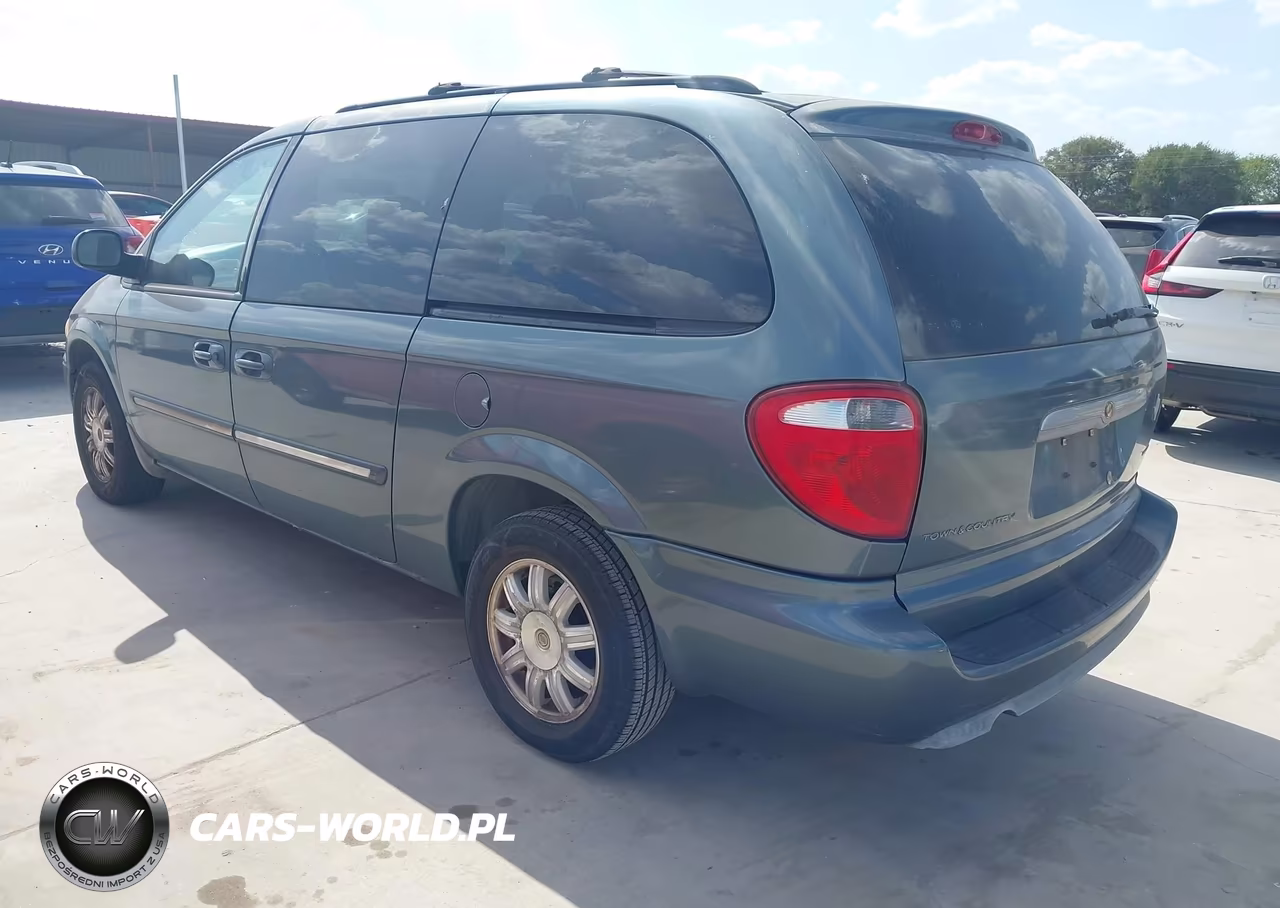 2006 Chrysler Town & Country Touring VIN:2A4GP54L76R858389 - 3