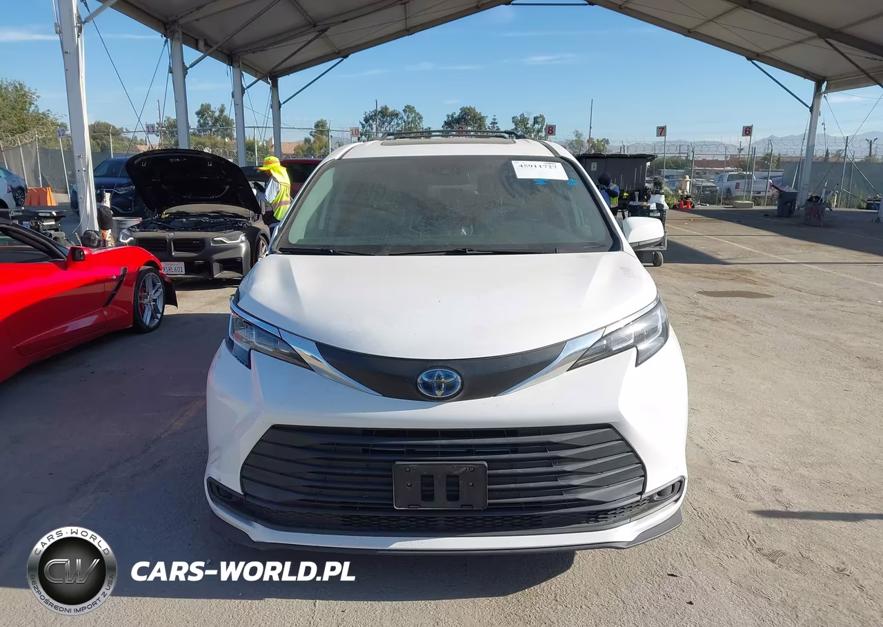 2021 Toyota Sienna Le VIN:5TDBRKEC4MS073310 - 12