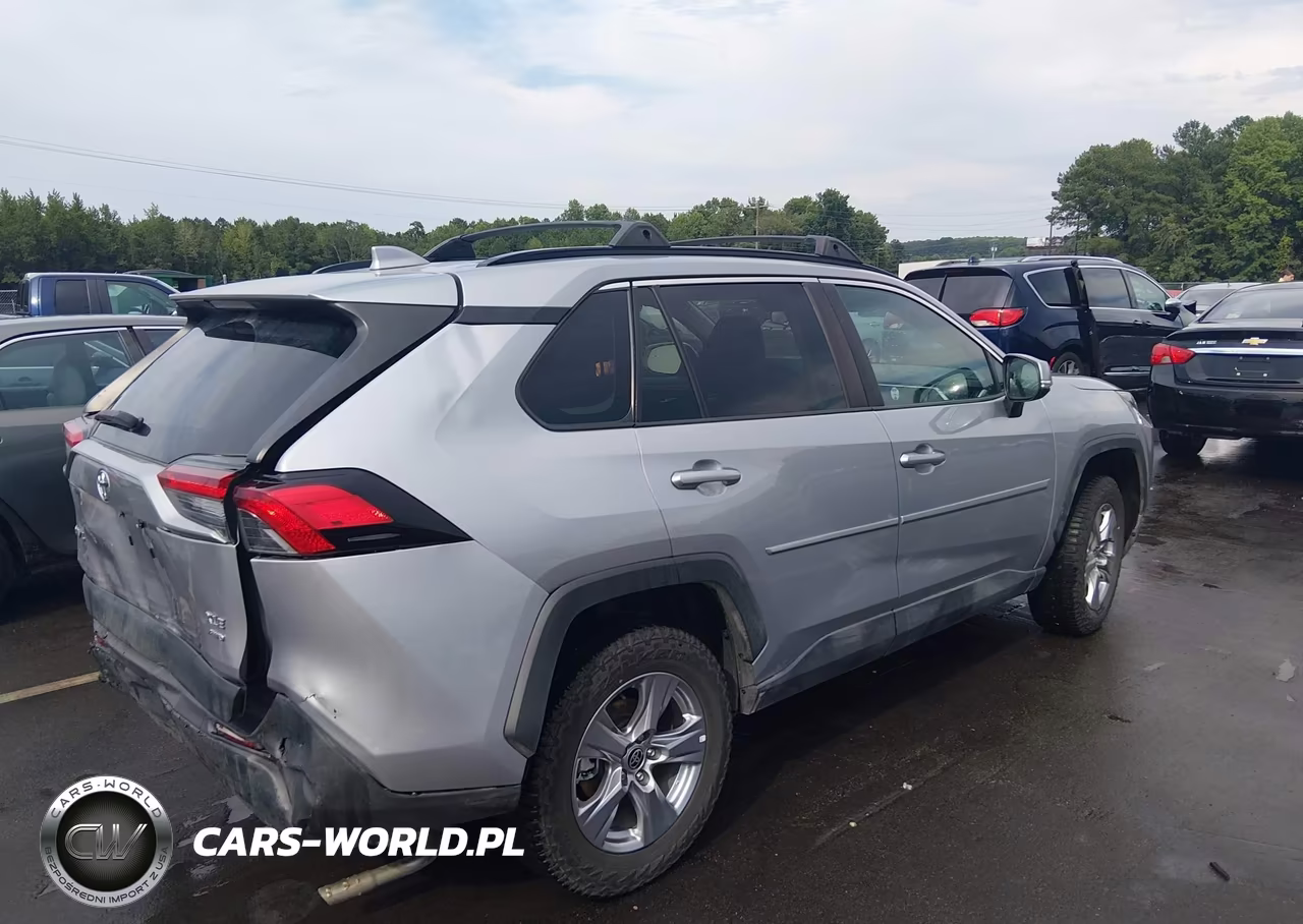 2022 Toyota Rav4 Xle VIN:2T3P1RFV5NC322317 - 4