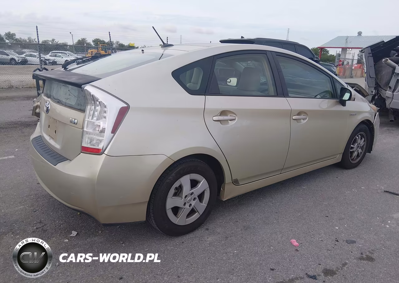 2010 Toyota Prius Iii VIN:JTDKN3DU1A0174508 - 4