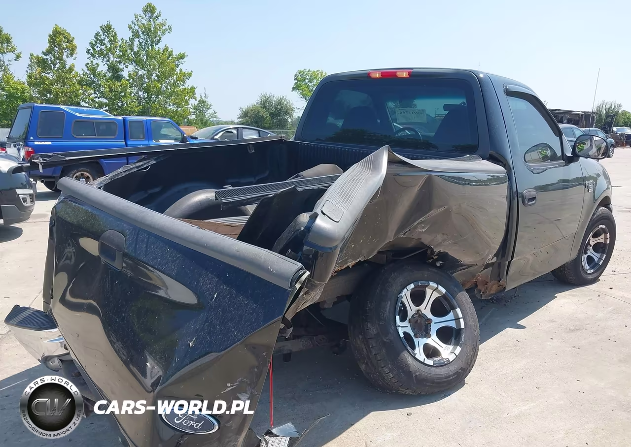 2002 Ford F-150 Xl-Xlt VIN:1FTRF17W22NA26370 - 10