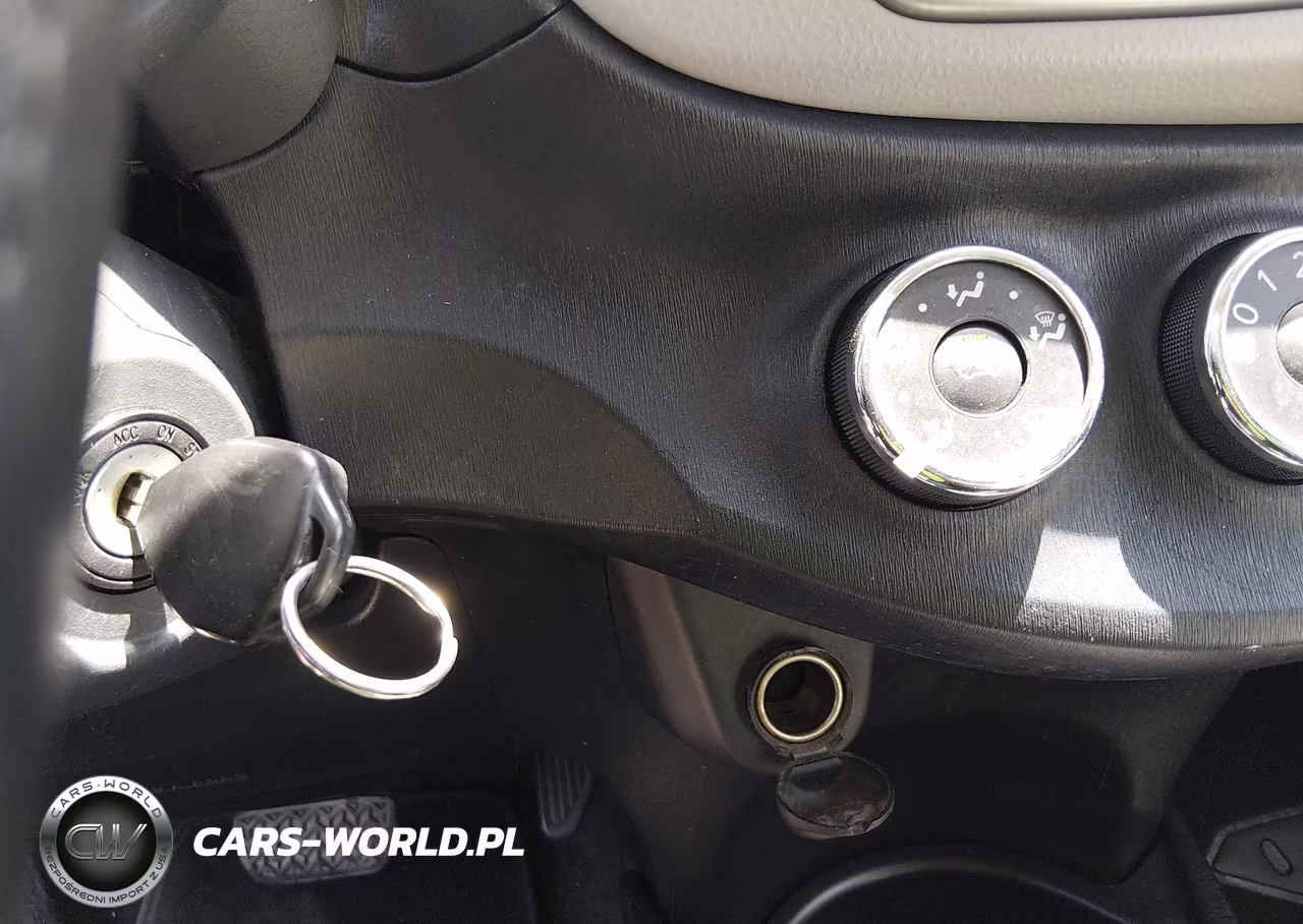 2013 Toyota Yaris Le VIN:JTDKTUD31DD553363 - 11