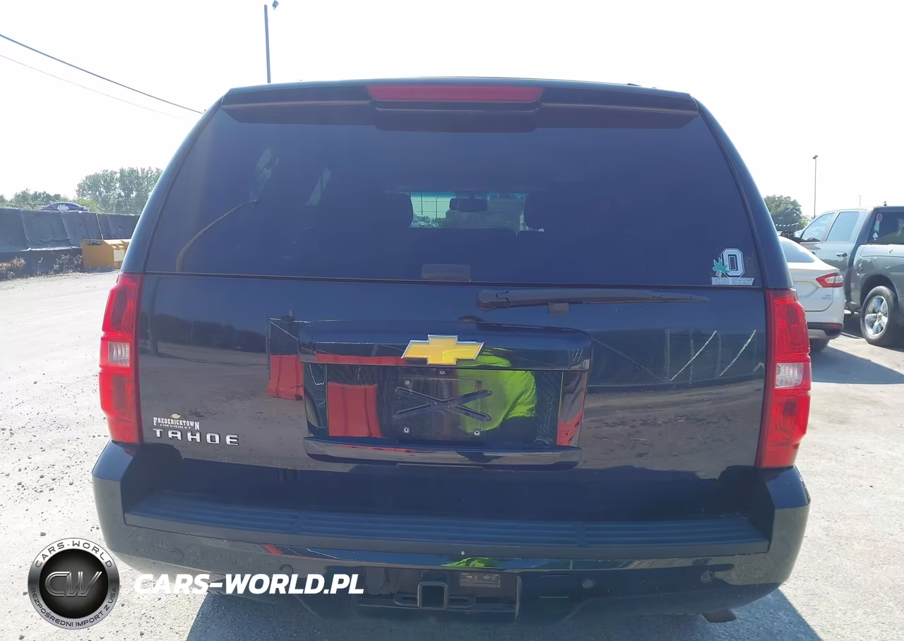 2014 Chevrolet Tahoe Ls VIN:1GNSKAE03ER247167 - 16