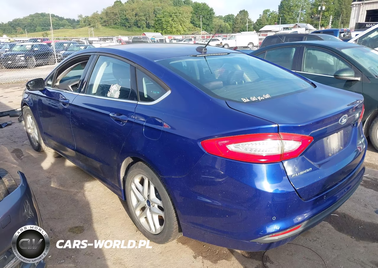 2015 Ford Fusion Se VIN:1FA6P0HD8F5108672 - 3