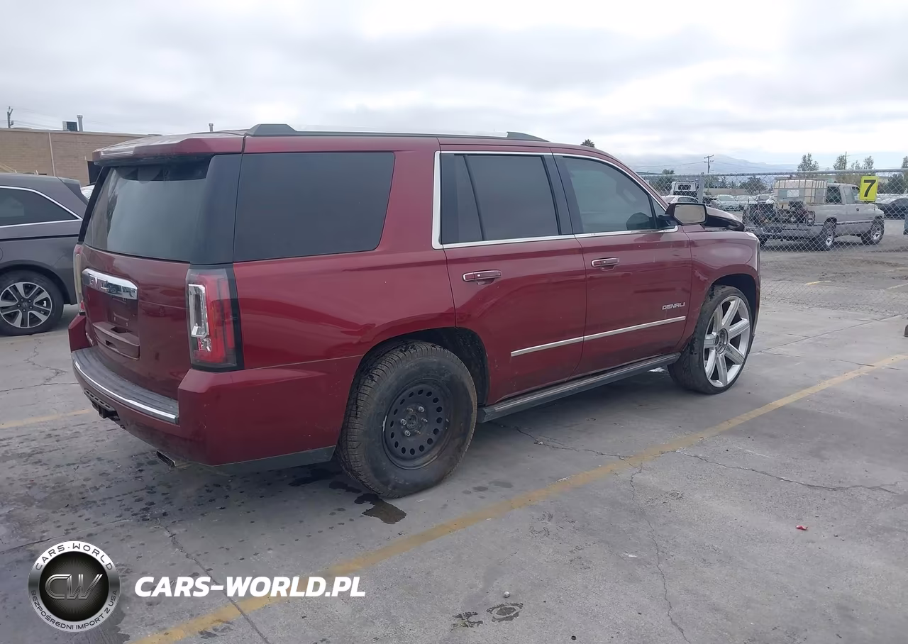 2017 GMC Yukon Denali VIN:1GKS2CKJ1HR164024 - 4