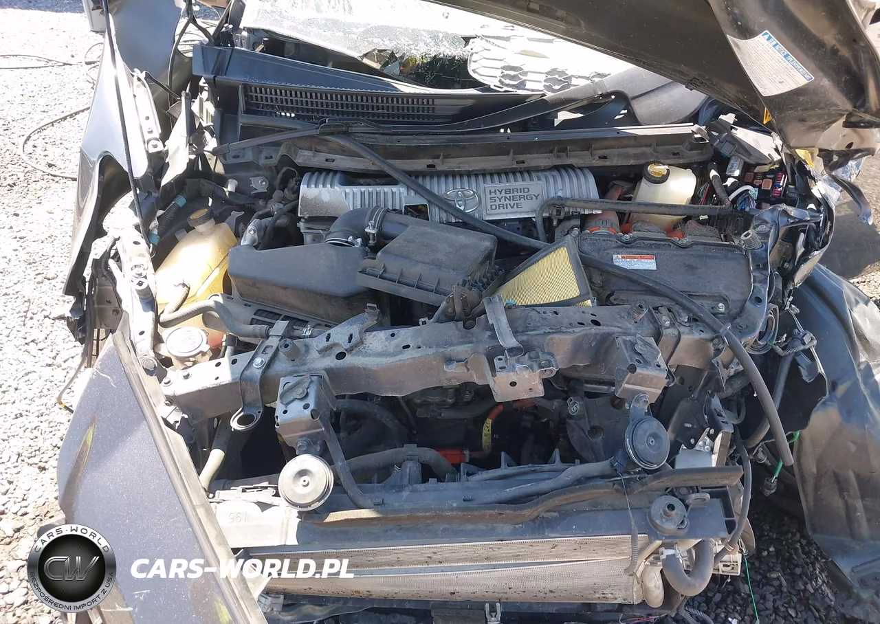 2013 Toyota Prius V Three VIN:JTDZN3EU2D3230519 - 10