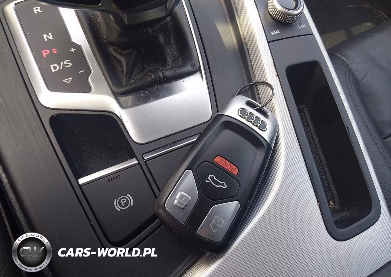 2018 Audi A4 2.0T Tech Ultra Premium-2.0T Ultra Premium VIN:WAUKMAF43JA140985 - 11