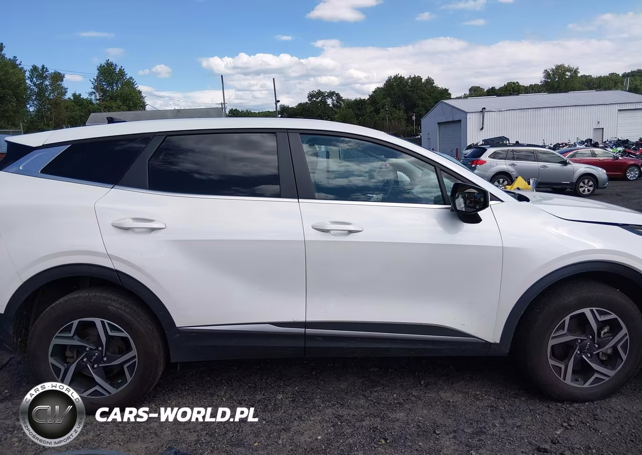 2024 Kia Sportage Lx VIN:KNDPUCDFXR7311314 - 13