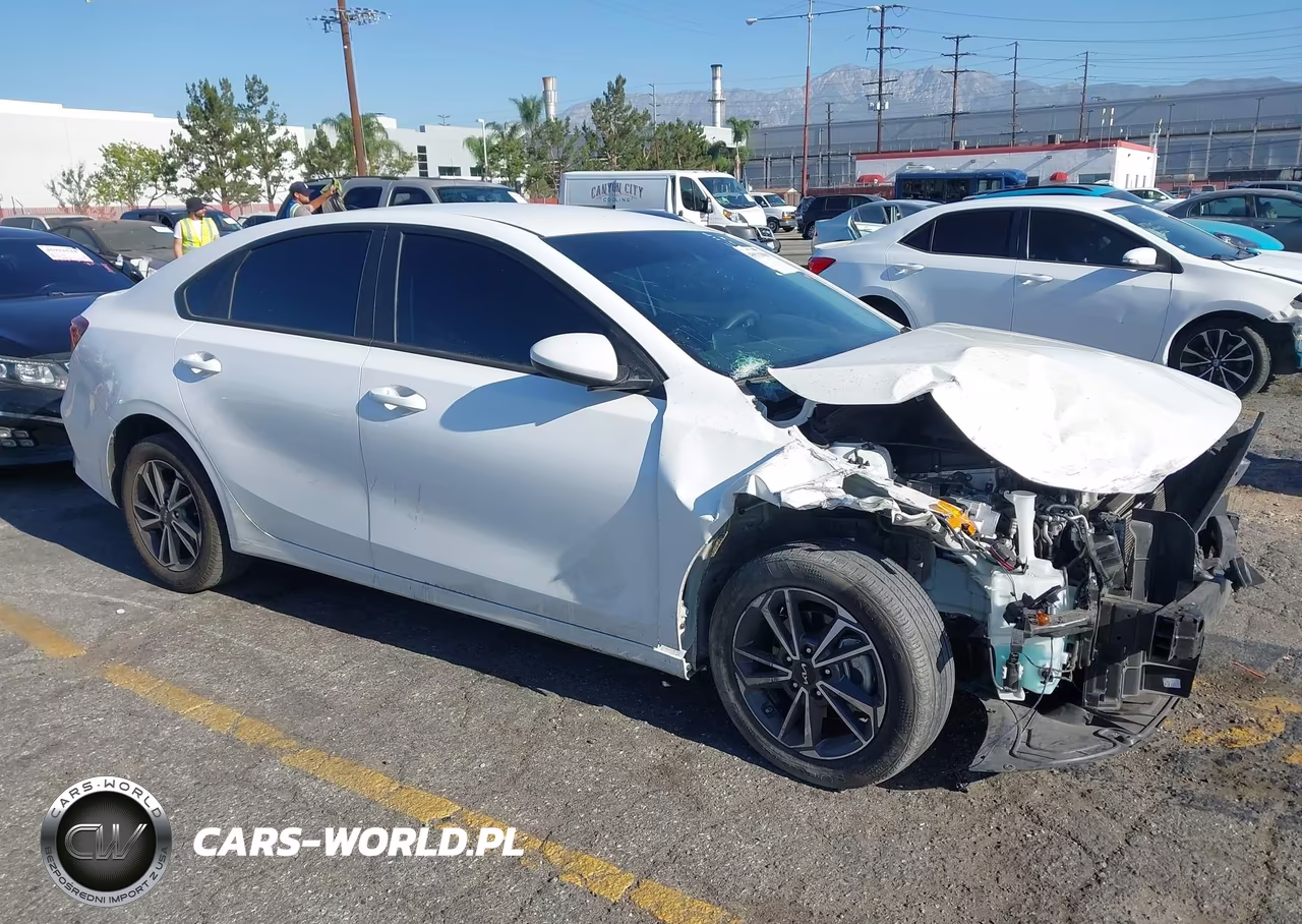 2023 Kia Forte Lxs VIN:3KPF24AD0PE653698 - 1