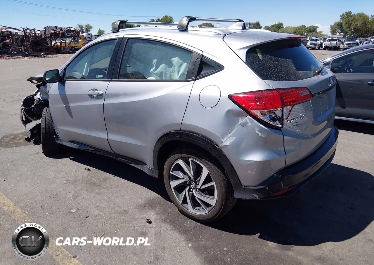 2019 Honda Hr-V Sport VIN:3CZRU6H10KG729927 - 3