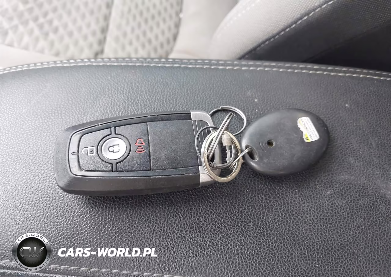 2021 Ford Escape Se VIN:1FMCU9G65MUA20562 - 11