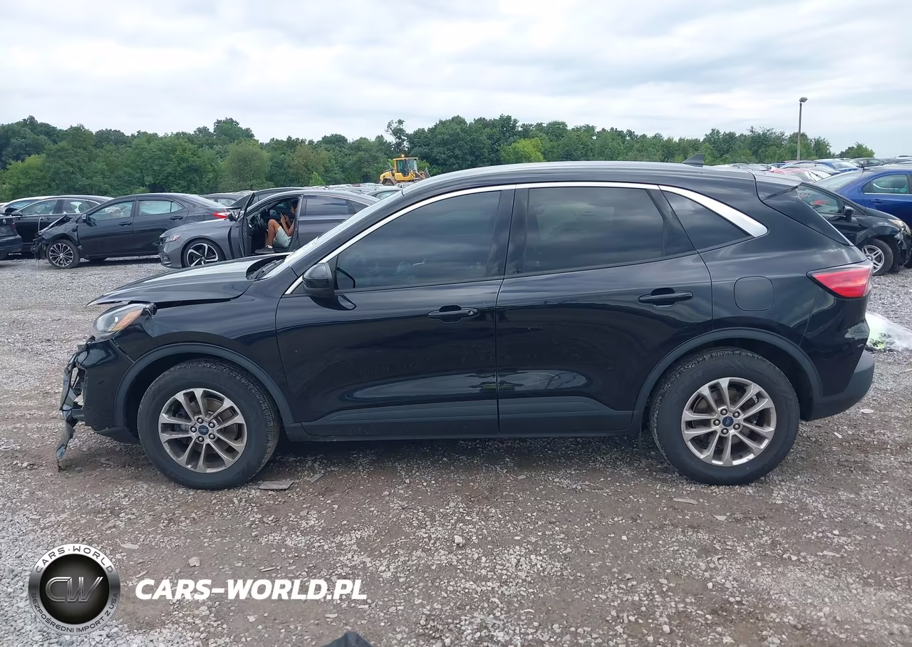 2021 Ford Escape Se VIN:1FMCU9G65MUA20562 - 15