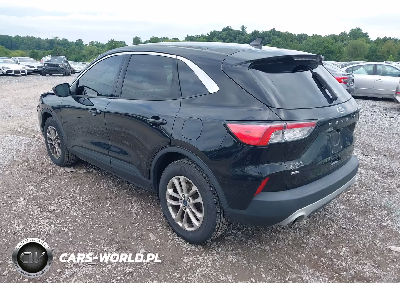 2021 Ford Escape Se VIN:1FMCU9G65MUA20562 - 3