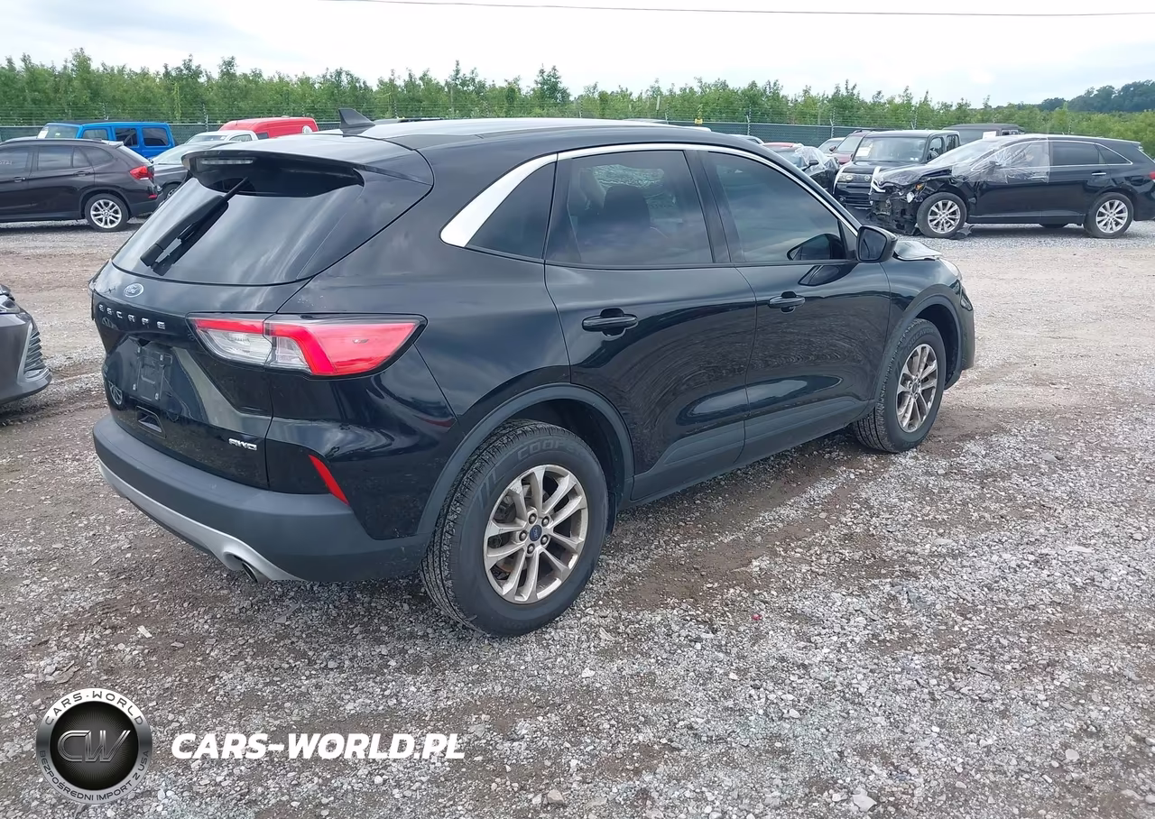 2021 Ford Escape Se VIN:1FMCU9G65MUA20562 - 4