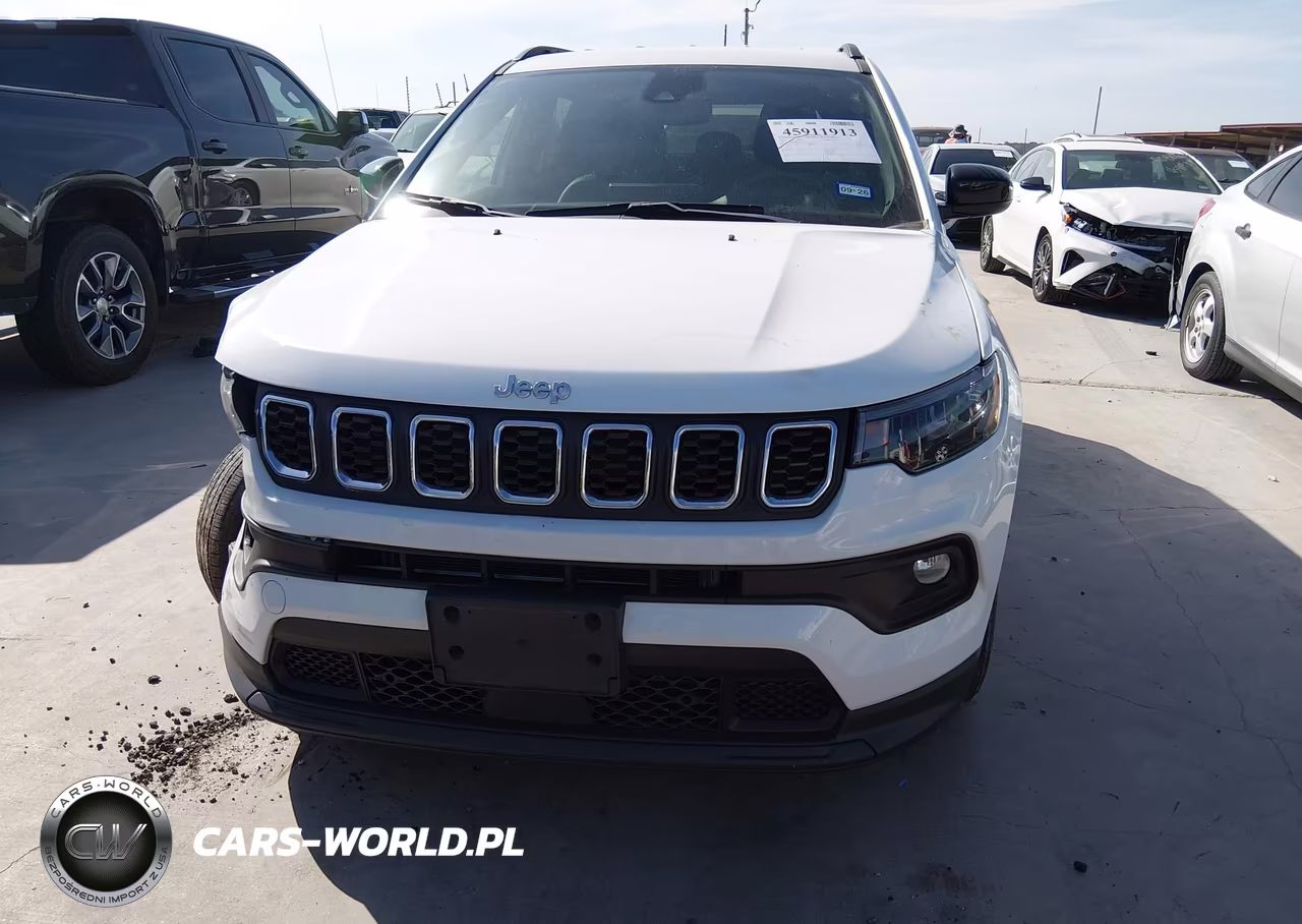 2024 Jeep Compass Latitude 4X4 VIN:3C4NJDBN4RT153550 - 13