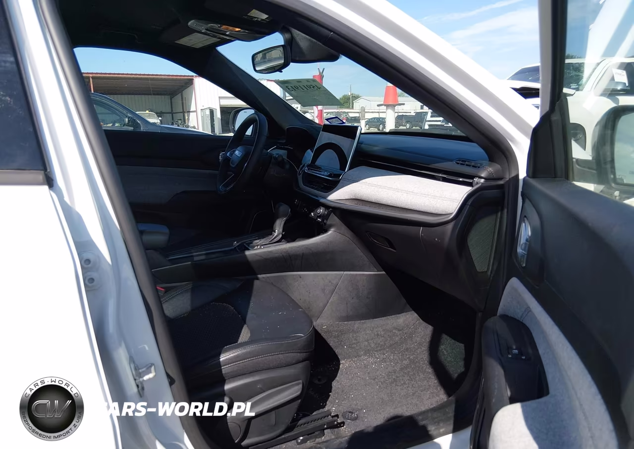 2024 Jeep Compass Latitude 4X4 VIN:3C4NJDBN4RT153550 - 5