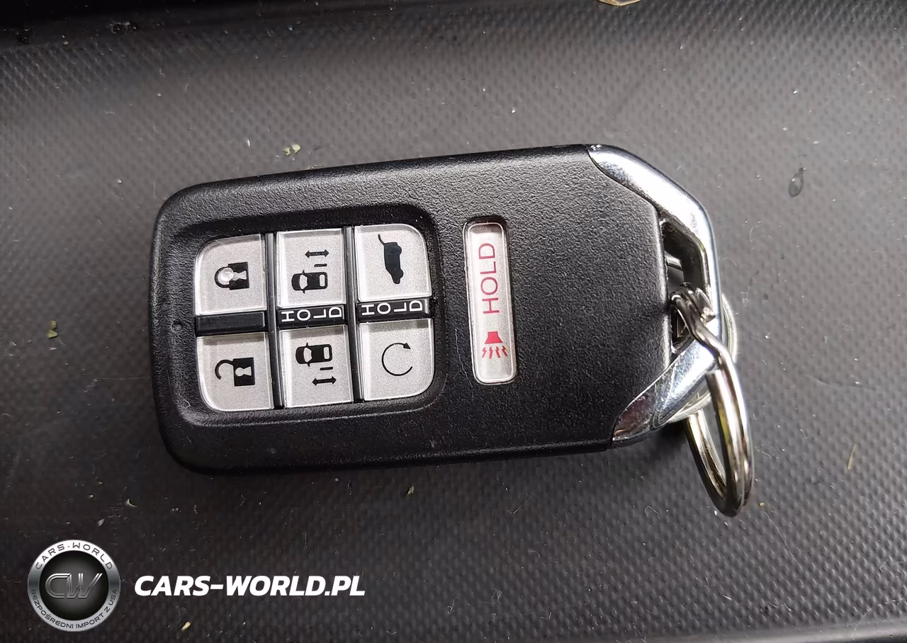 2024 Honda Odyssey Touring VIN:5FNRL6H88RB044113 - 11