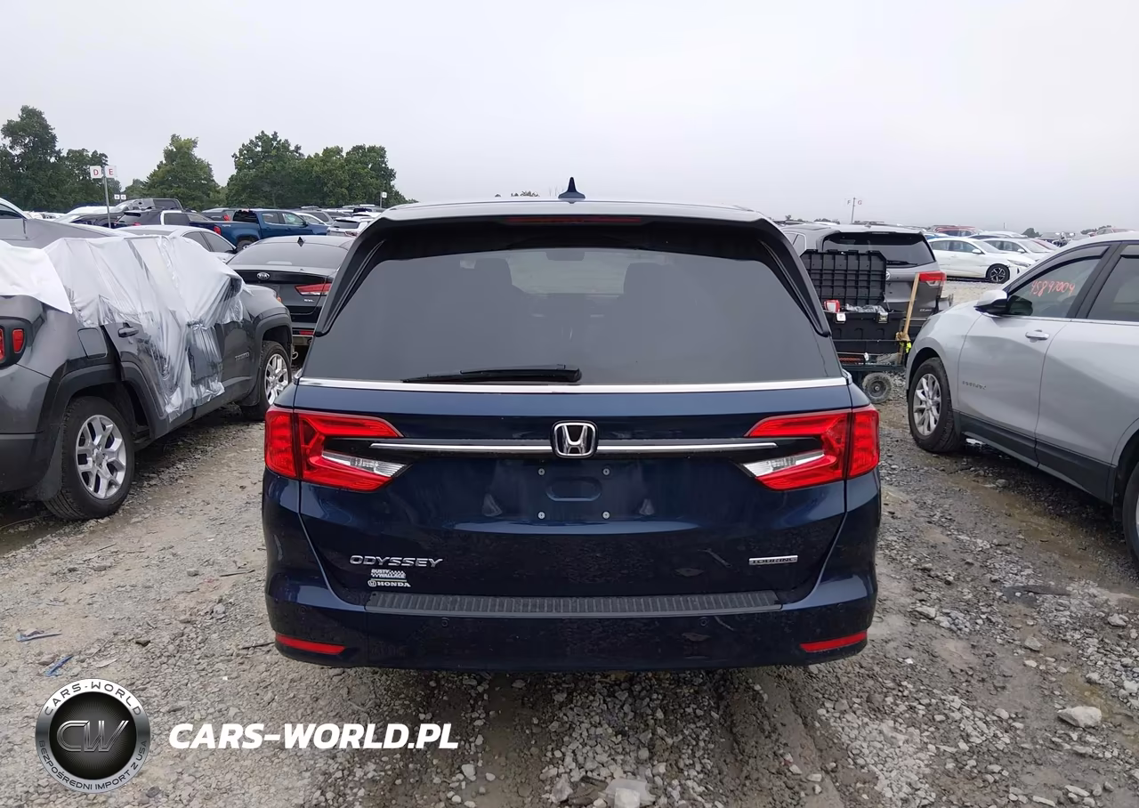 2024 Honda Odyssey Touring VIN:5FNRL6H88RB044113 - 16