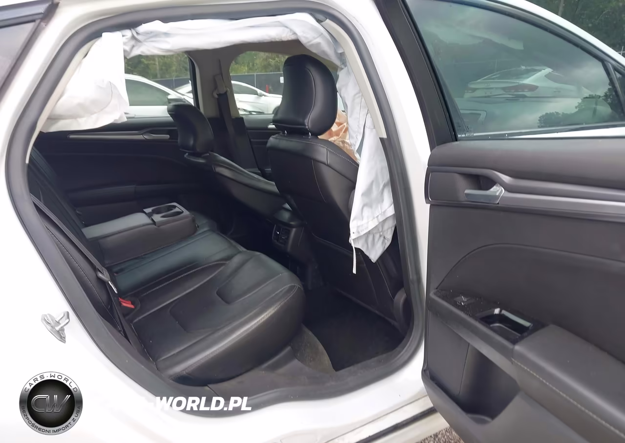 2015 Ford Fusion Titanium VIN:3FA6P0K97FR238329 - 8