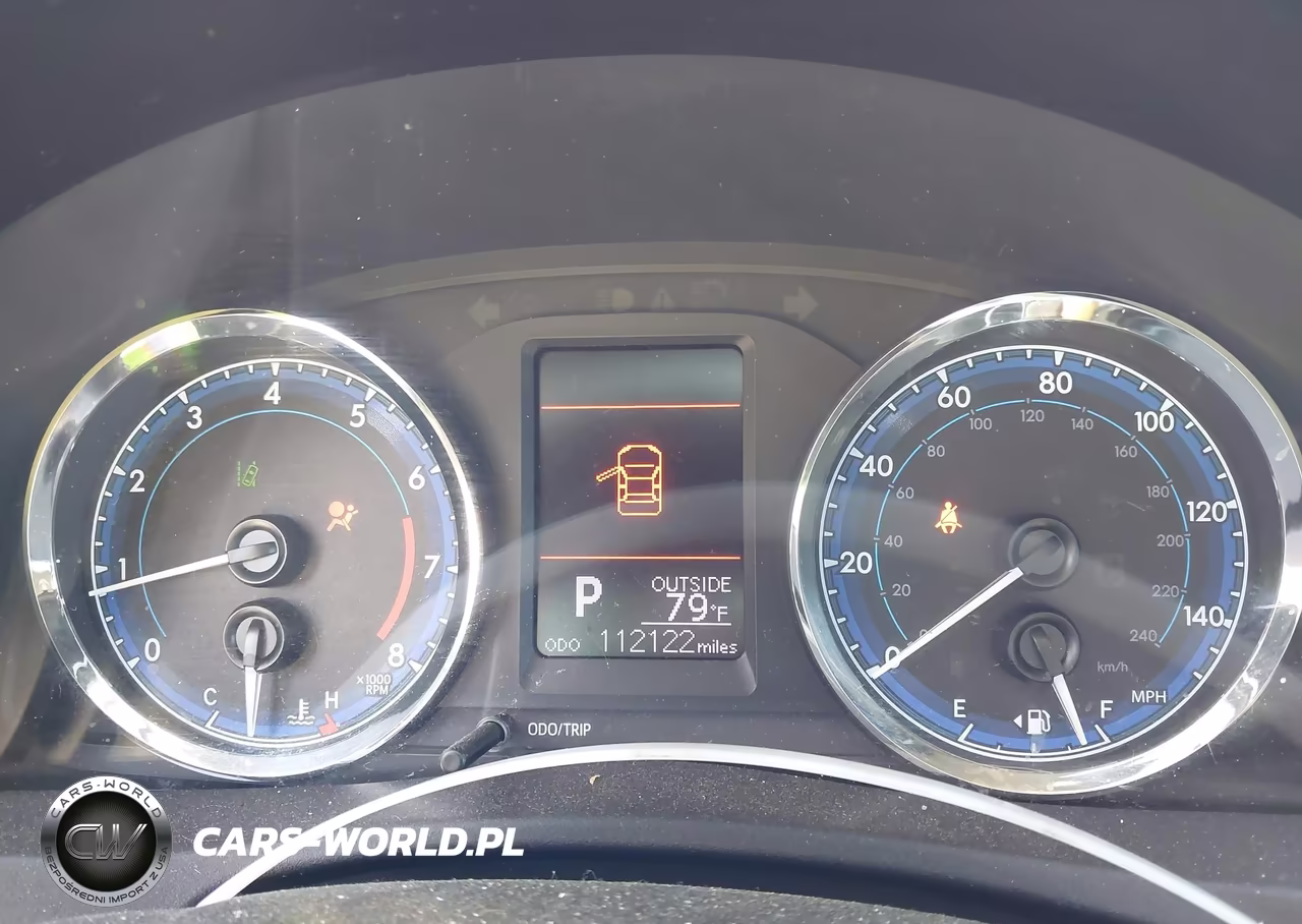 2018 Toyota Corolla Le VIN:2T1BURHE6JC079490 - 7