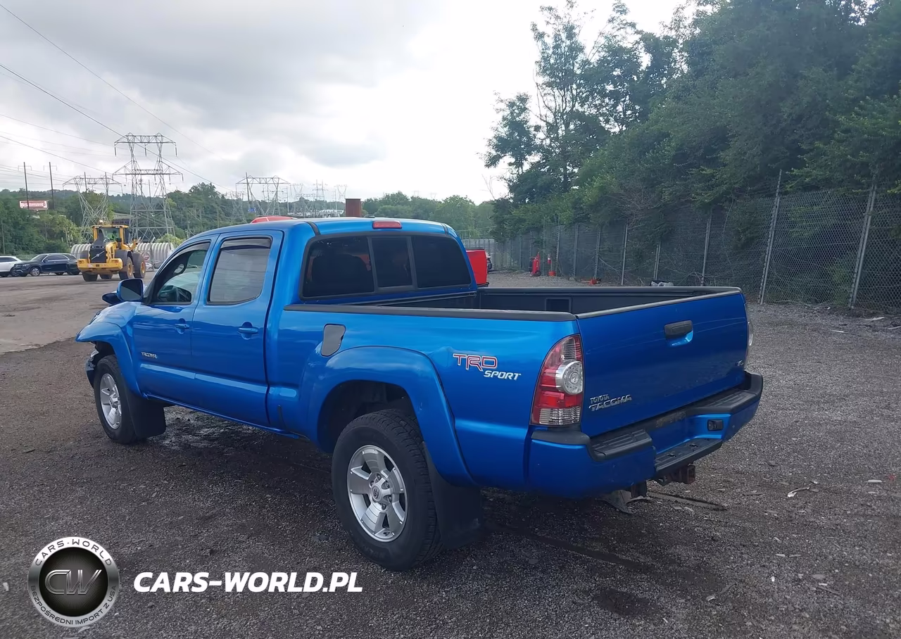 2011 Toyota Tacoma Base V6 VIN:3TMMU4FN8BM026460 - 3