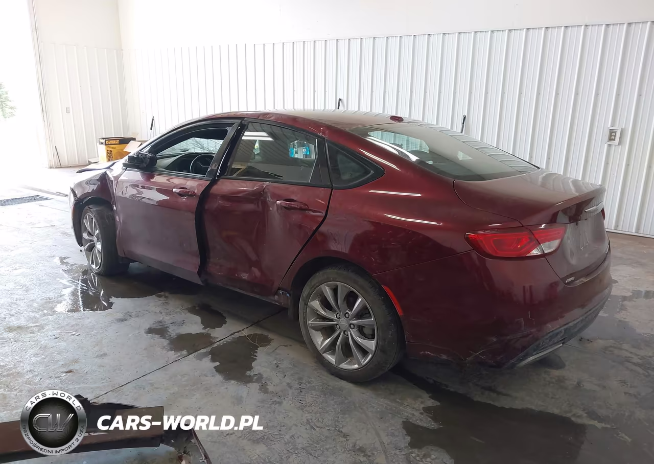 2015 Chrysler 200 S VIN:1C3CCCDG6FN553586 - 3