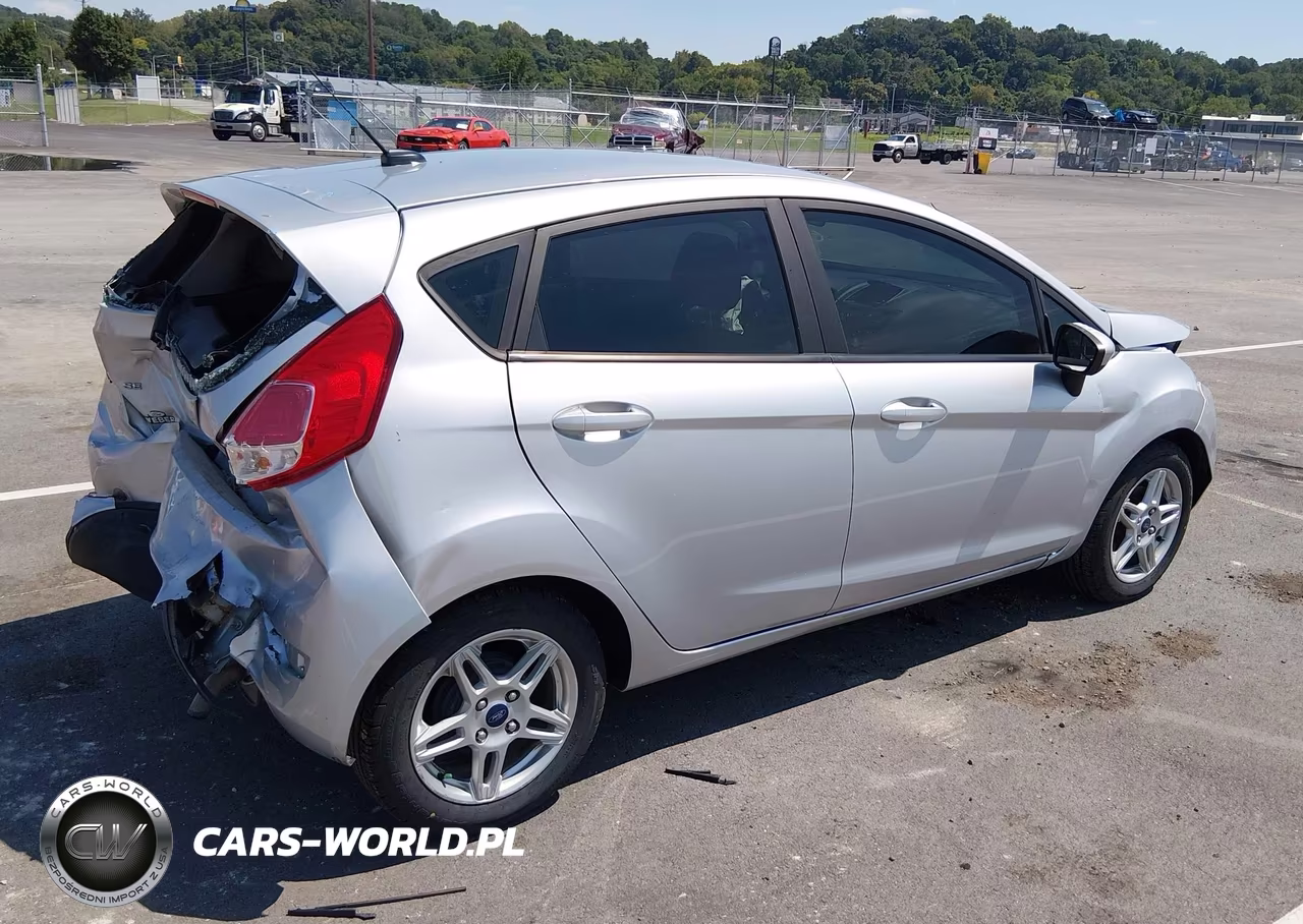 2017 Ford Fiesta Se VIN:3FADP4EJ3HM164346 - 4