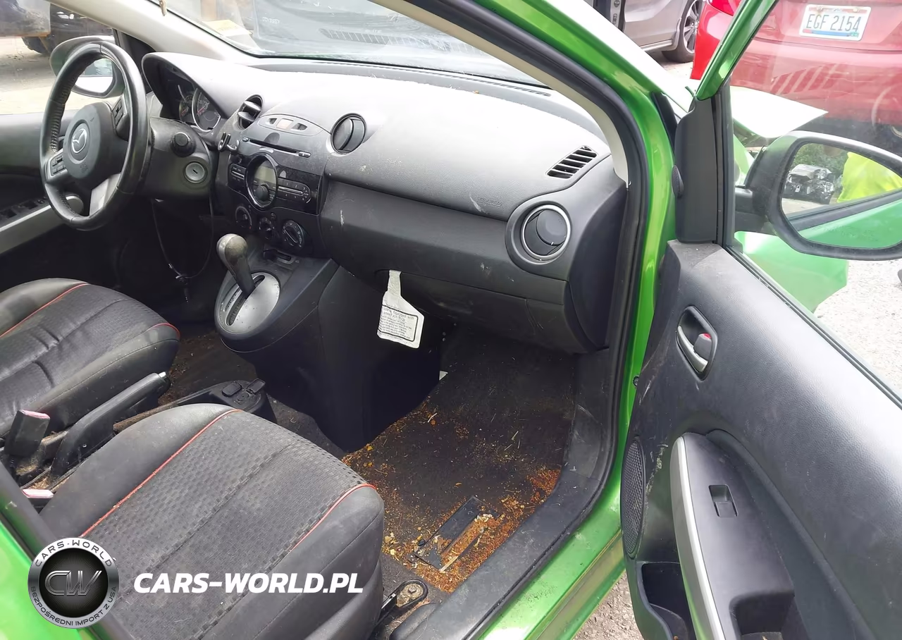 2011 Mazda Mazda2 Touring VIN:JM1DE1HY1B0131136 - 5