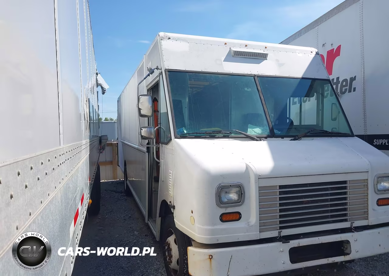 2015 Ford F-59 Commercial Stripped