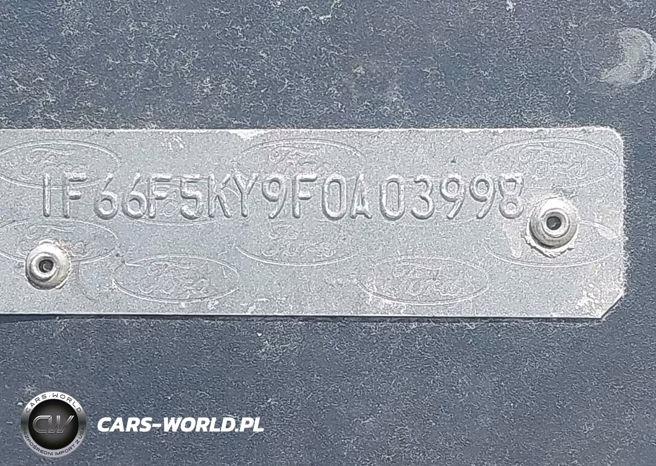 2015 Ford F-59 Commercial Stripped VIN:1F66F5KY9F0A03998 - 8