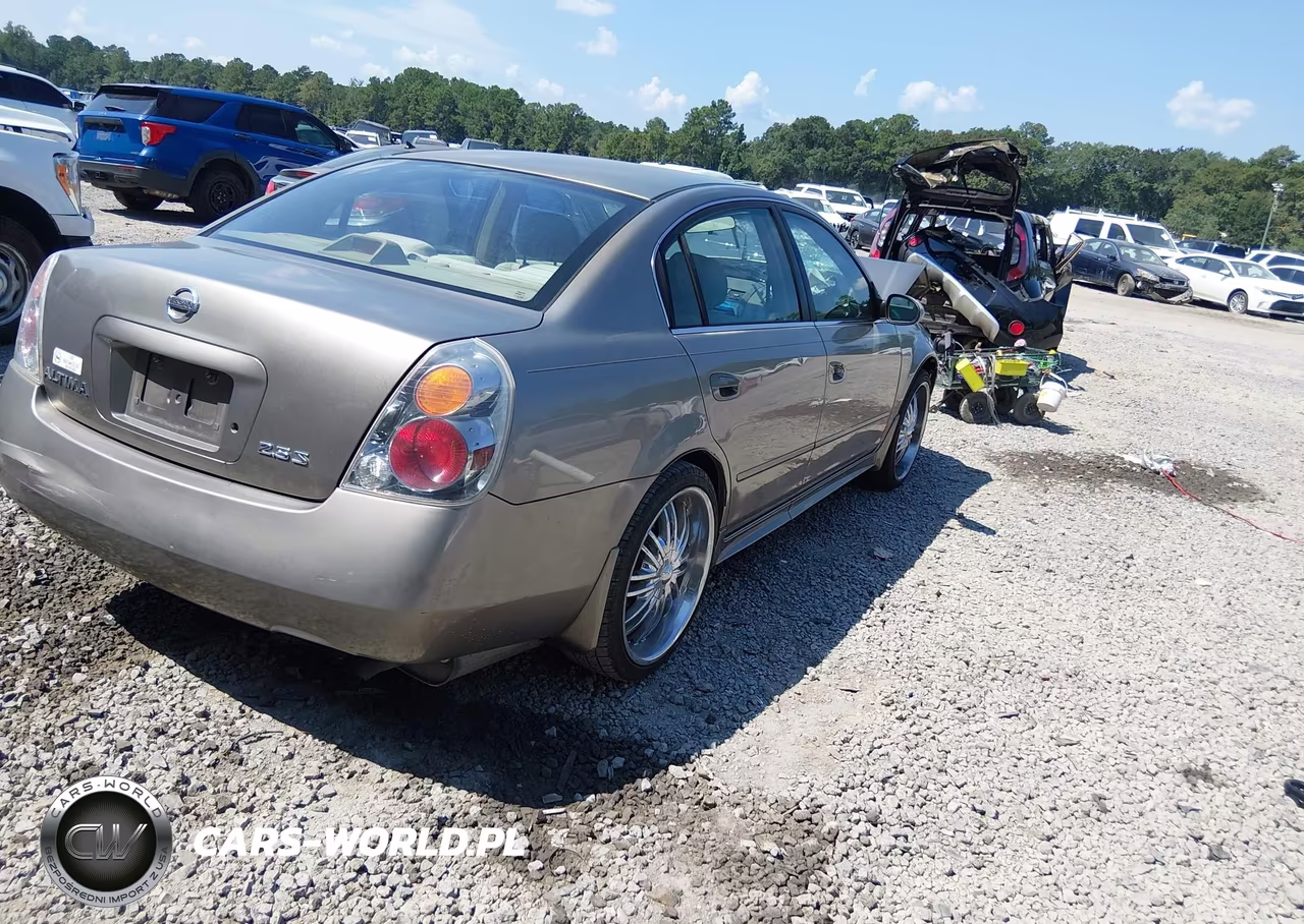 2003 Nissan Altima 2.5 S VIN:1N4AL11D13C289627 - 4