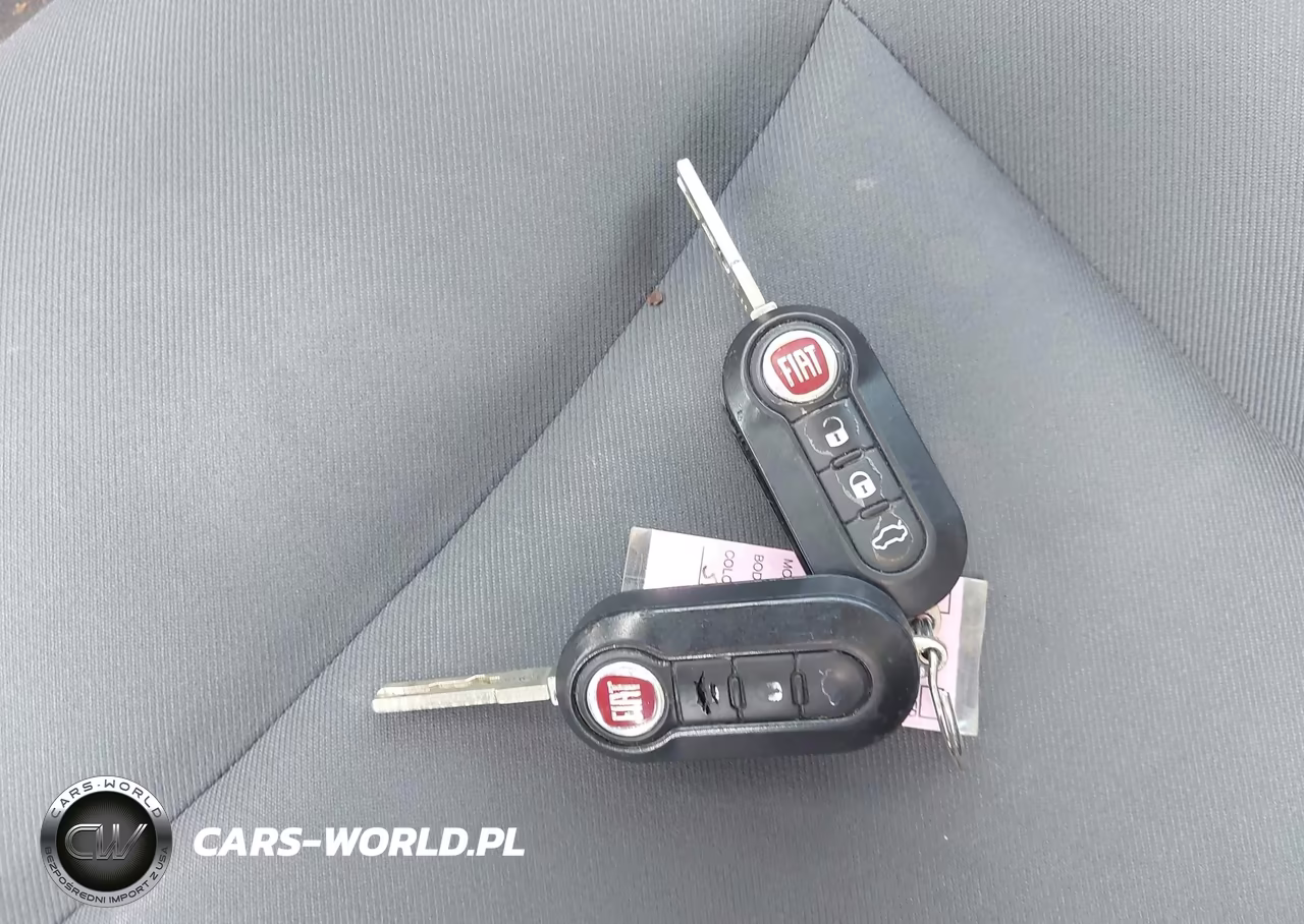 2013 Fiat 500 Pop VIN:3C3CFFAR1DT515386 - 11