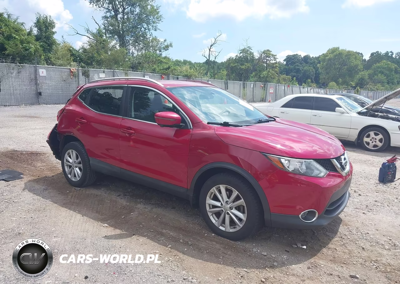 2018 Nissan Rogue Sport Sv – zdjęcie 1 z 17
